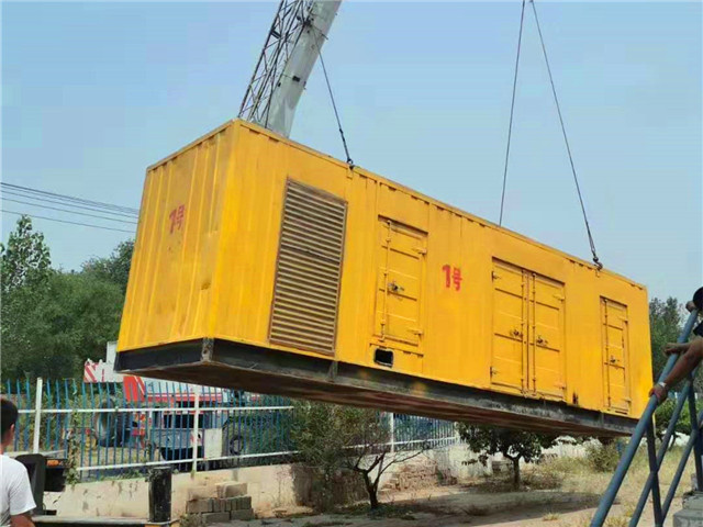 开化300KW柴油发电机组油耗是多少?